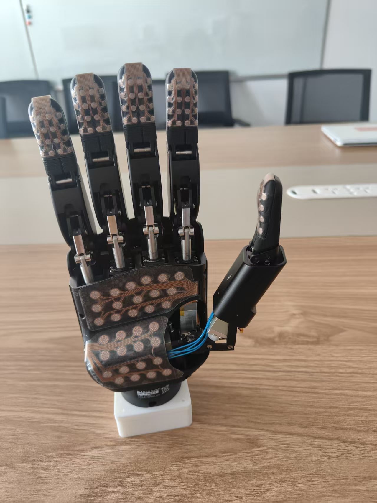 灵巧手上的触觉传感器